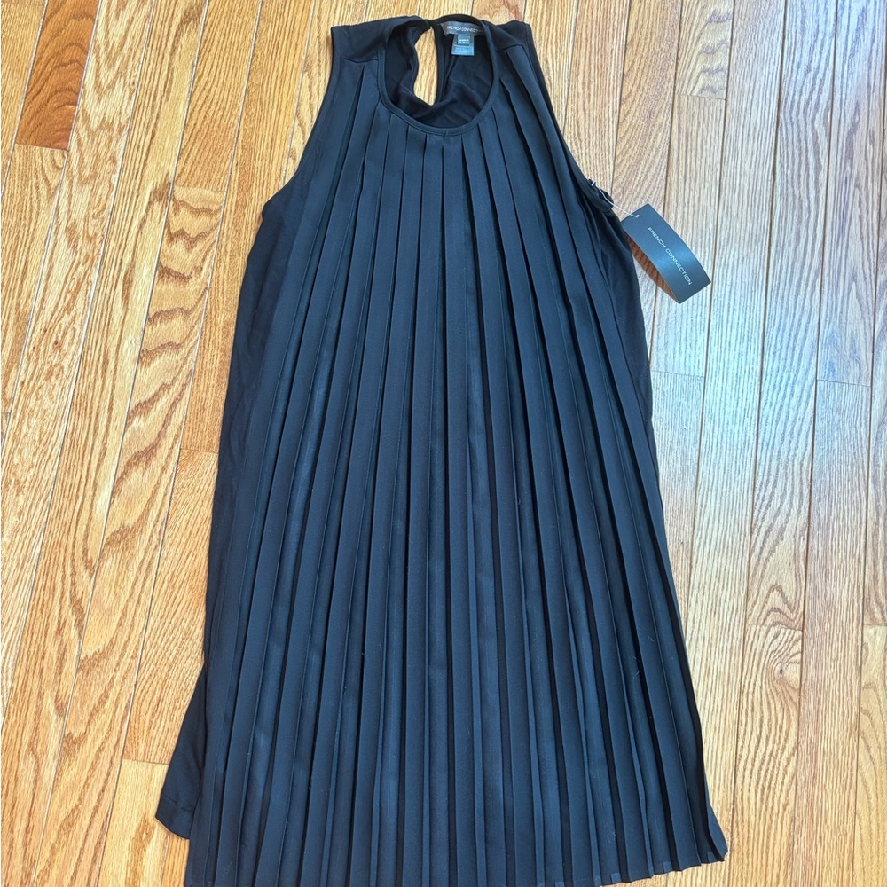 French Connection Polly Sleeveless Dress Women’s Size 4 Pleated Knee Length NWT